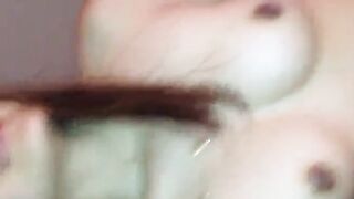 【麻花免费视频】大学知性女教授 做爱也戴眼镜 太有味道了连续射了两次 仁者见仁智者见智，发给喜欢这类型的狼友