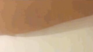 重磅福利最新超值珍藏颜值不错的妹子被灌醉后惨遭作者无套激射用打火机塞逼1080P高清版