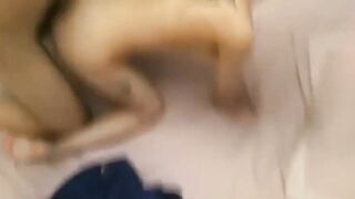 91大神猫先生 千人斩之深圳 酒吧纹身坐台妹萱萱激情啪啪口爆嘴里