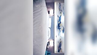 9总全国探花黄先生代班黑丝短裙妹子，先热舞一段舌吻摸奶洗完澡猛操，呻吟娇喘非常诱人