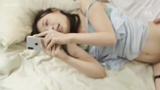 家族旅行不在の間、娘の友達 吉岡ひより 中文字幕2