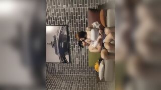 伟哥全国约外围网红脸妹子TP啪啪，沙发调情坐在身上摸奶口交再到床上，侧入后入猛操呻吟娇喘